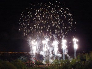 Fireworks_1small(1).jpg