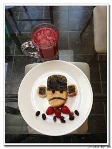 Chinese historical figure (bread,nori,egg,strawberry,black berry).jpg