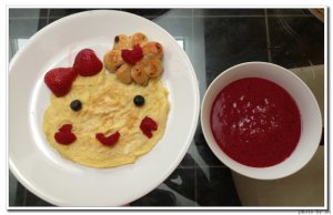 hello kitty(egg,strawberry,bread).JPG