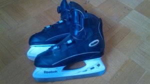 Reebok_8_skates.jpg