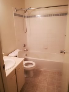 bathroom1.jpg