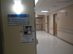 北约克医院的走廊D.jpg