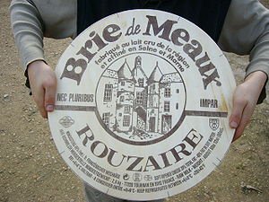 300px-Boite_de_Brie_de_Meaux.jpg