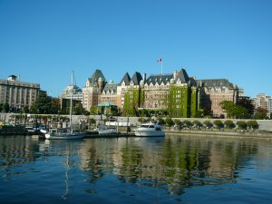 Victoria BC Harbor.JPG