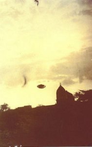 220px-Bill_meier_ufo_1[1].jpg