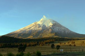 Mexico-Popocatepetl[1].jpg