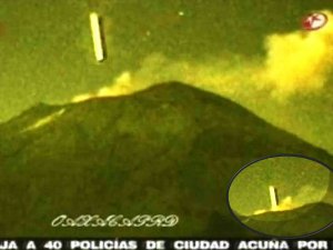 UFO-Popocatepetl-volcano-Mexico[1].jpg