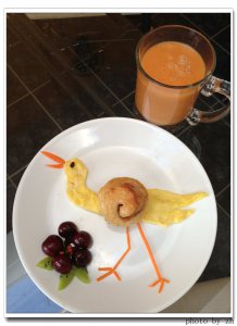 crane(egg,bread,carrot,cherry,kiwi).JPG