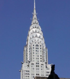 1930 800px-Chrysler_building-_top.jpg