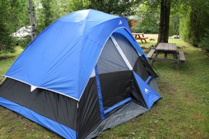 tent04.jpg