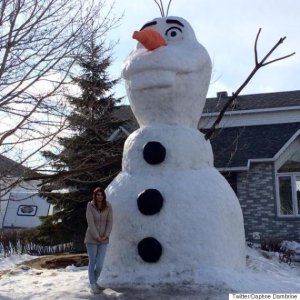 o-OLAF-SNOWMAN-570.jpg