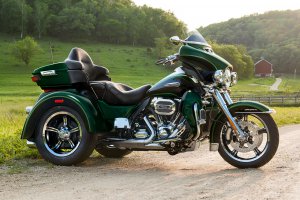 16-hd-tri-glide-ultra-2-large.jpg