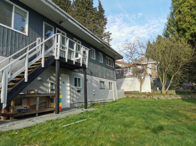 Back yard- stairway.jpg