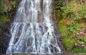 Nakusp - Waterfalls.jpg