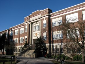 Lord Byng Secondary School.jpg